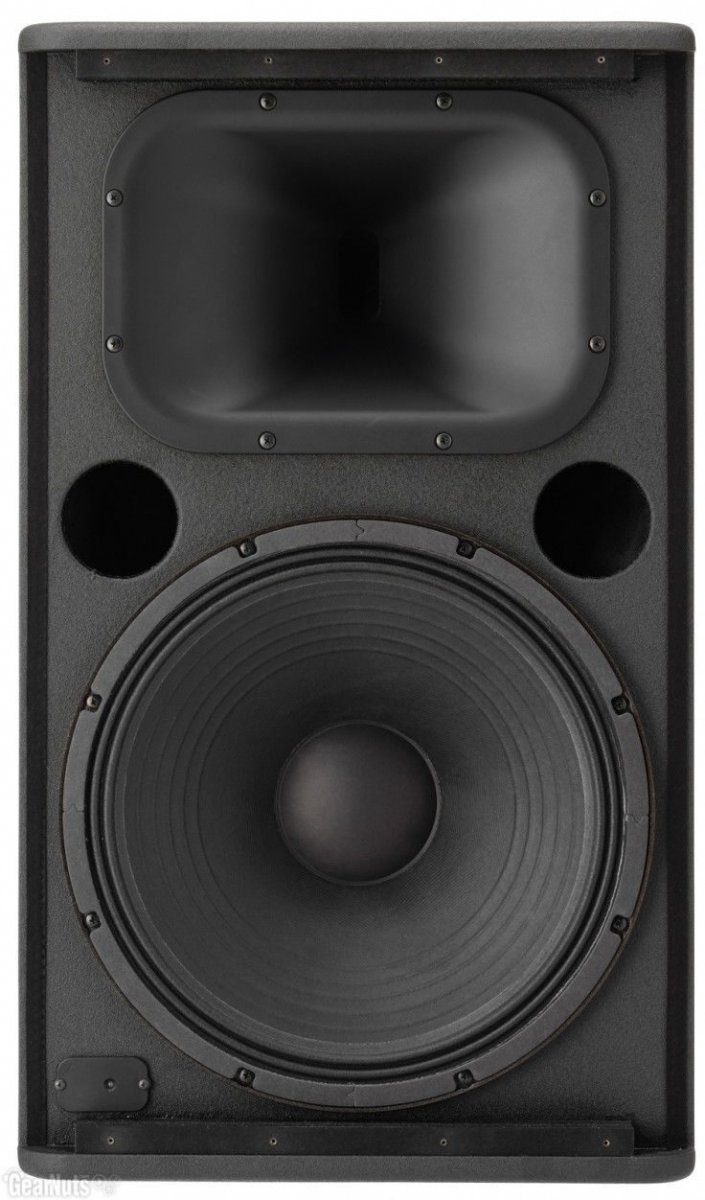 Акустическая система Yamaha DSR115